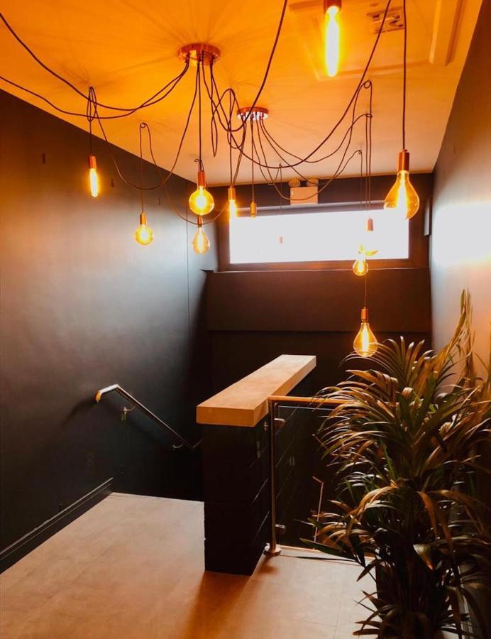 See Our Amazing Score At The Kepties - 5 X Luxurious Serviced Apartments - With Gardens - Fully Equipped - Free Parking - By Orion Short Stays - See Our Other Individual Listings --- This Is For Brand Awareness Only --- アーブロース エクステリア 写真